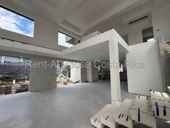 Venta de Casa en Ulloa-Heredia. RAH 26-1451