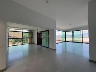 ?BUSCAS VIVIR CON LUJO? ALQUILER PENTHOUSE EN EL CORAZON DE ESCAZU