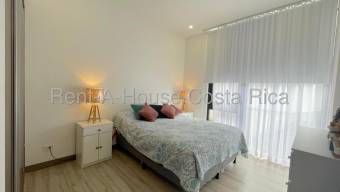 Venta de Hermosa Casa en San Antonio de Escazú 26-1421