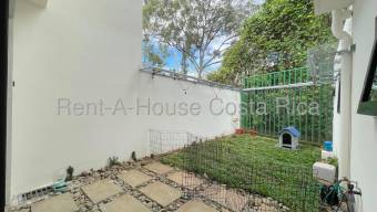 Venta de Hermosa Casa en San Antonio de Escazú 26-1421