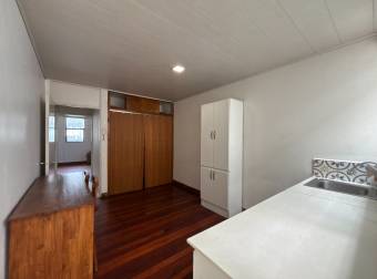 HOUSE FOR SALE CONVERTED INTO 3 APARTMENTS, PASEO COLÓN, SAN JOSÉ