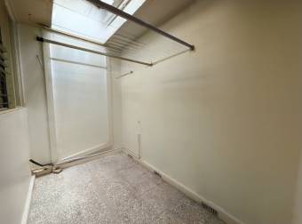 HOUSE FOR SALE CONVERTED INTO 3 APARTMENTS, PASEO COLÓN, SAN JOSÉ