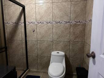 Casa con patio y excelente ubicación en San Rafael Arriba Desamparados #26-1803 GS