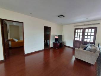 Venta de Casa en San Miguel de Santo Domingo, Heredia.