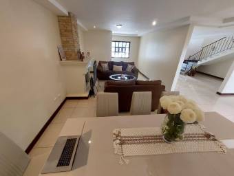 Venta de Casa en San Miguel de Santo Domingo, Heredia.