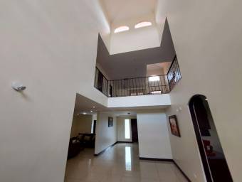 Venta de Casa en San Miguel de Santo Domingo, Heredia.