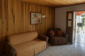 Venta de Casa en San Isidro de Heredia.