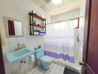 Venta de Casa en Uruca-San José. RAH 26-1822