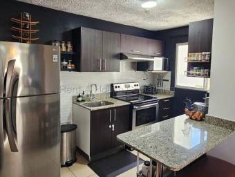 Venta de Apartamento en San Rafael de Alajuela. RAH 26-1816