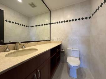 ALQUILER APARTAMENTO CONDO GOLDEN HILL ESCAZU