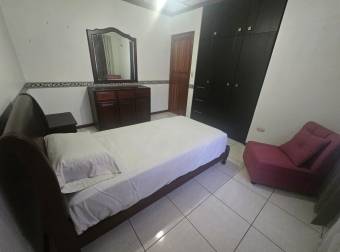 ALQUILER DE CASA AMUEBLADA EN BARRIO LA TRINIDAD, ALAJUELA