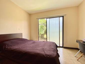 VENTA CASA SANTA ANA CENTRO