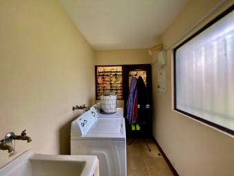 VENTA CASA SANTA ANA CENTRO