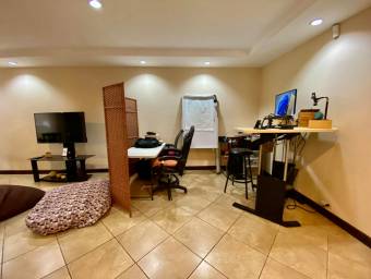 VENTA CASA SANTA ANA CENTRO