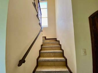 VENTA CASA SANTA ANA CENTRO