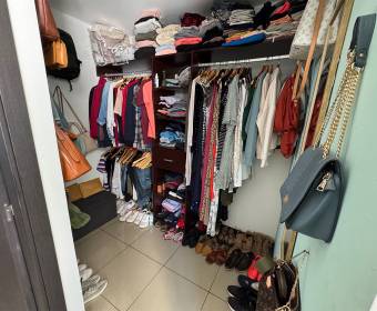 House for sale in Vista Las Flores Condominium in San Francisco de Heredia