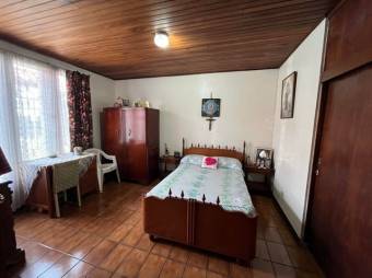 Venta de casa en Curridabat