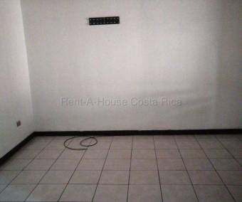 Casa amplia con patio y excelente ubicación en Barrio San Luis Alajuela #26-1529 GS