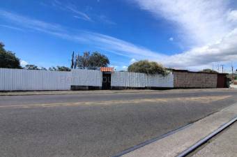 Casa amplia con patio y excelente ubicación en Barrio San Luis Alajuela #26-1529 GS