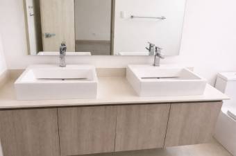 Casa en alquiler en Belén-Heredia .