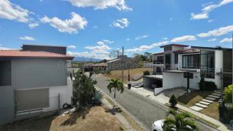Lote plano en condominio exclusivo ideal para construir en Grecia Alajuela #26-1731 GS