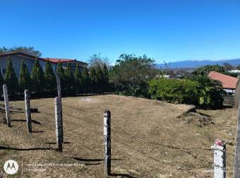 Terreno 320 m2 en el Centro de Ciudad Colón, uso mixto