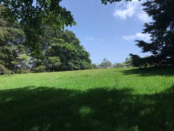 Venta de Lote en San Isidro-Concepción, Heredia. RAH 26-1838