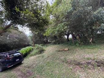 Venta de Lote en San Isidro-Concepción, Heredia. RAH 26-1838