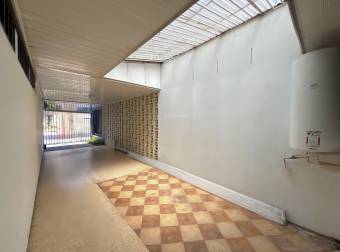VENTA DE CASA ANEXA A HOSTEL, PASEO COLÓN, SAN JOSÉ