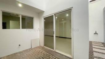 Se vende casa en San Antonio Escazú 26-1761
