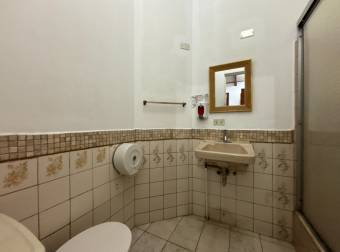 VENTA DE HOSTEL EN ZONA ESTRATÉGICA, PASEO COLÓN, SAN JOSÉ