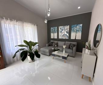 1-story house for sale in Alajuela