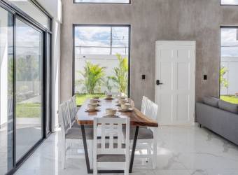 Casa Moderna en Venta en Guanacaste