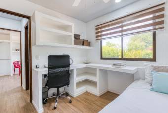 SE VENDE CASA EQUIPADA CON APARTAMENTO INDEPENDIENTE 