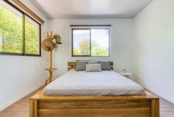 SE VENDE CASA EQUIPADA CON APARTAMENTO INDEPENDIENTE 