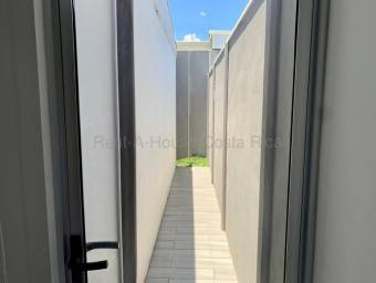 Alquiler de Casa en El Guarco-El Tejar. 
