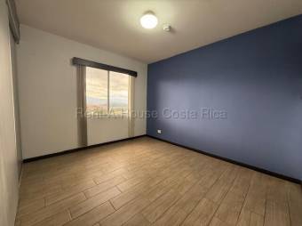 Alquiler de Hermoso Apartamento de 3 Habitaciones en Curridabat 26-1860