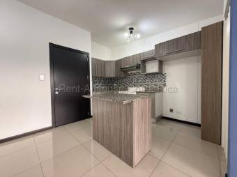 Alquiler de Hermoso Apartamento de 3 Habitaciones en Curridabat 26-1860