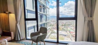 SE ALQUILA MODERNO APARTAMENTO AMUEBLADO EN TORRE SCRET ESCALANTE