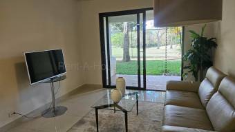 Casa en alquiler en condominio en Cariari con 2 habitaciones y parqueo #26-1810 GS