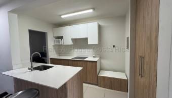 Casa en alquiler en condominio en Cariari con 2 habitaciones y parqueo #26-1810 GS