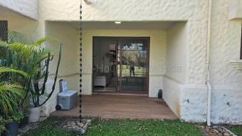 Casa en alquiler en condominio en Cariari con 2 habitaciones y parqueo #26-1810 GS