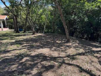 Venta de Lote con Acceso Privado en Piedades de Santa Ana. RAH 26-1856