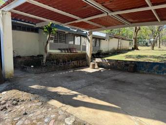 Venta de Lote con Acceso Privado en Piedades de Santa Ana. RAH 26-1856
