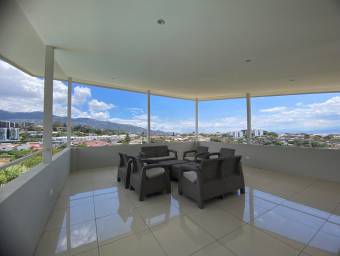 Se vende casa en San Rafael Escazú 26-522