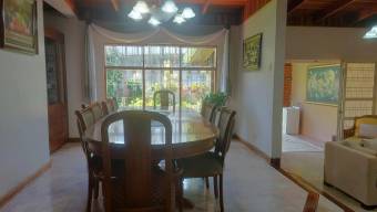 Venta de Casa en Sabanilla-Montes de Oca. RAH 26-115