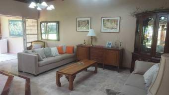 Venta de Casa en Sabanilla-Montes de Oca. RAH 26-115