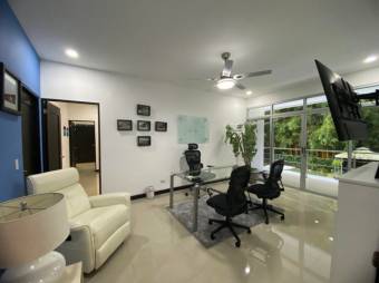 MLS-26-528 VENTA HERMOSA CASA BELEN HEREDIA CONTACTENOS AL # 88987222
