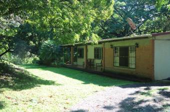 Lote amplio con gran potencial residencial cerca de Santa Ana #26-884 GS