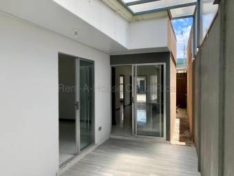 Hermosa casa en condominio el guarco Cartago